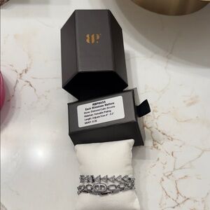 Dazzling Silver Bracelet with Sparkling Accents